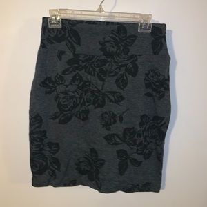 Forever XXI Grey and Black Floral Pencil Skirt